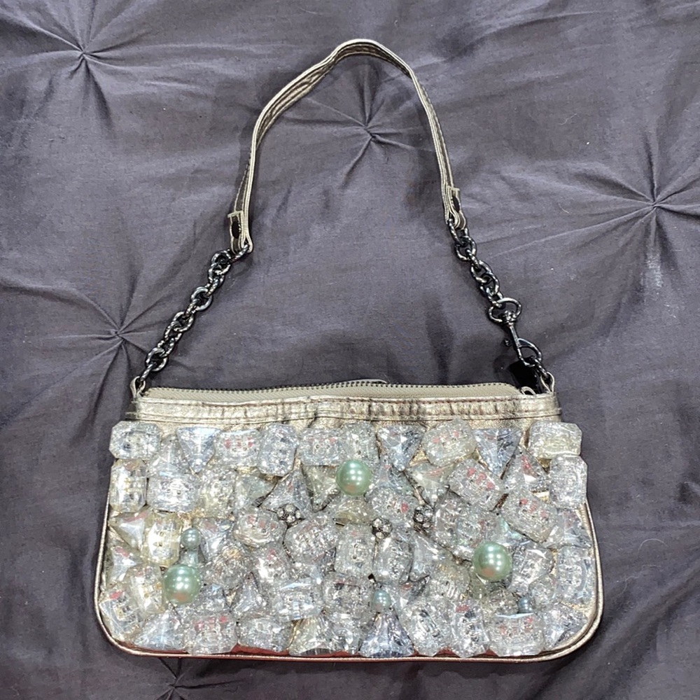 Large Crystal Wrislet